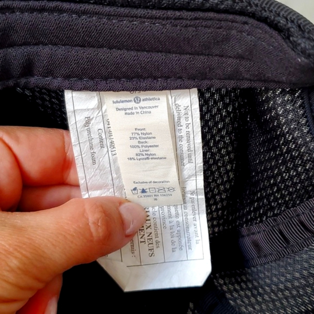 Lululemon hat - Picture 4 of 6